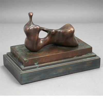 Lot 81 - Henry Moore