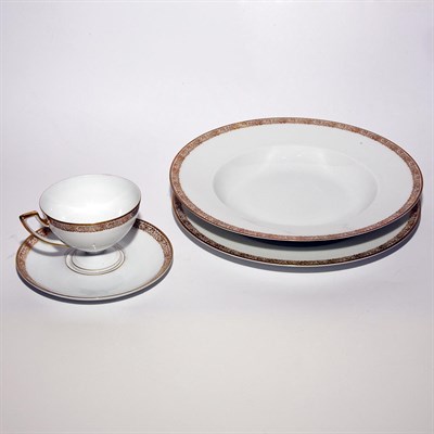 Lot 142 - Bavarian Gilt Decorated Porcelain Dinner...