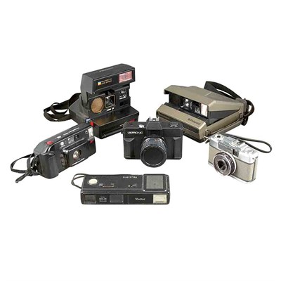 Lot 83 - Group of Vintage Cameras Comprising two...