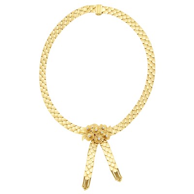 Lot 233 - Gold and Diamond Clip-Brooch Necklace