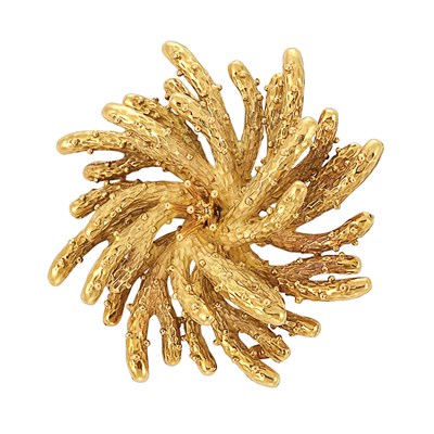 Lot 15 - Gold Flower Clip-Brooch, Boucheron