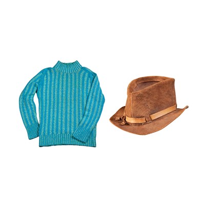 Lot 367 - Sweater and Hat The turquoise and cream cable...