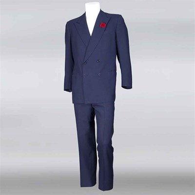 Lot 389 - Navy Double-Breasted Suit 1946 With peaked...