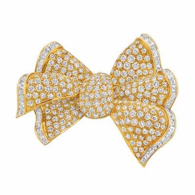 Lot 478 - Gold and Diamond Bow Clip-Brooch