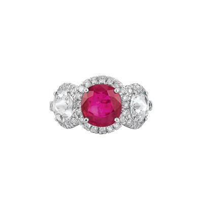 Lot 117 - White Gold, Ruby and Diamond Ring