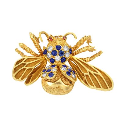 Lot 462 - Gold, Diamond and Sapphire Insect Brooch, Van Cleef & Arpels