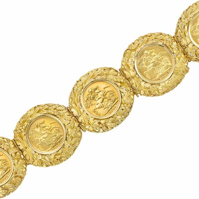 Lot 33 - Gold Medallion Bracelet