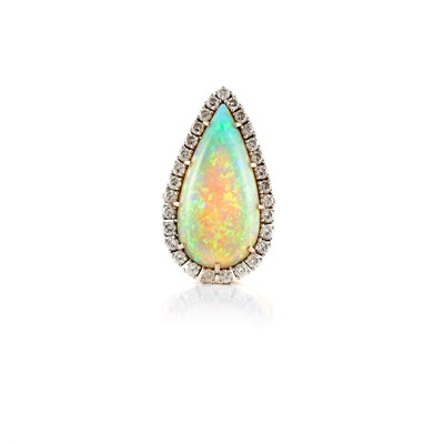 Lot 73 - Opal and Diamond Ring