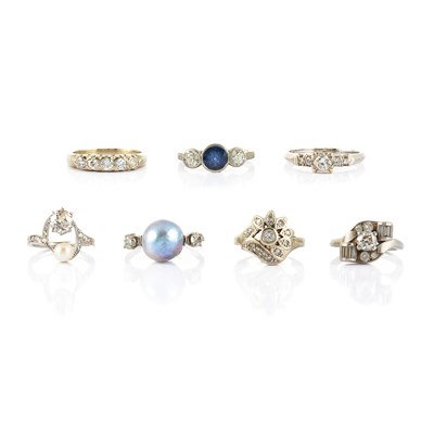 Lot 47 - Group of Assorted Rings
