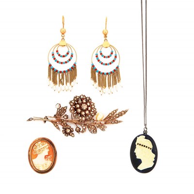 Lot 165 - Group of Assorted Jewelry
