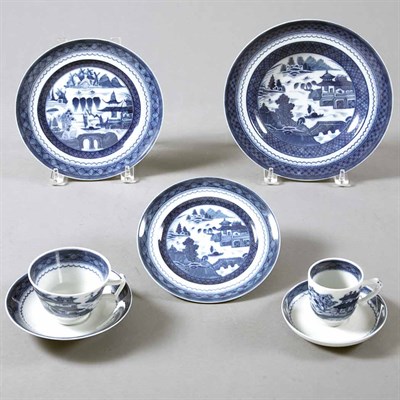 Lot 188 - Mottahedeh Porcelain Dinner Service In the...