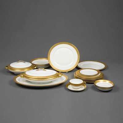 Lot 229 - Bavarian Porcelain Dinner Service...