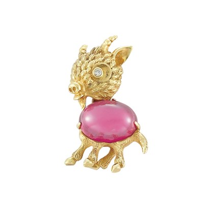 Lot 427 - Gold and Cabochon Pink Tourmaline Goat Clip-Brooch