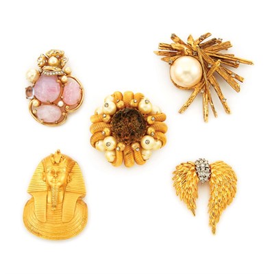 Lot 1162 - Group of Eight Assorted Rhinestone and Costume Jewelry Pins