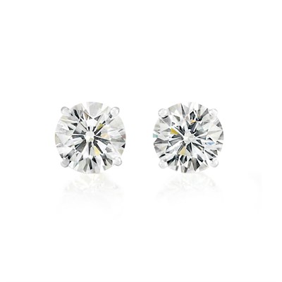 Lot 386 - Pair of Diamond Stud Earrings
