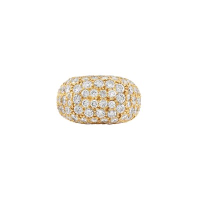 Lot 106 - Gold and Diamond Bombe Ring