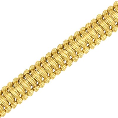 Lot 217 - Gold Bracelet