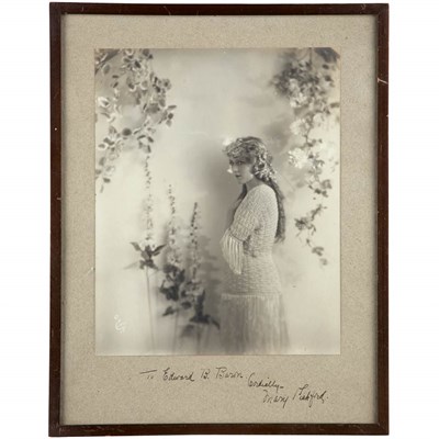 Lot 184 - PICKFORD, MARY Large format inscribed...