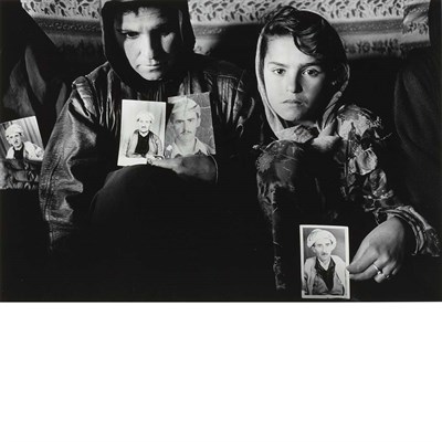 Lot 33 - SALGADO, SEBASTIAO (b. 1944) Kurdistan 1977,...
