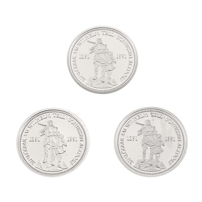 Lot 1092 - Switzerland, 1987 100 Francs Platinum Shooting...