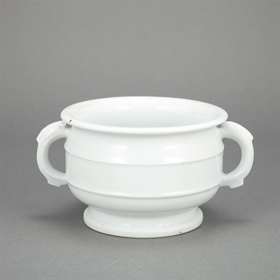 Lot 407 - Chinese Dehua Censer 18th Century The body...