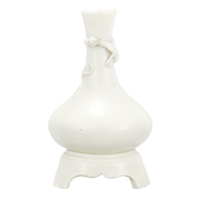 Lot 341 - Chinese Dehua Porcelain Vase 17th Century The...