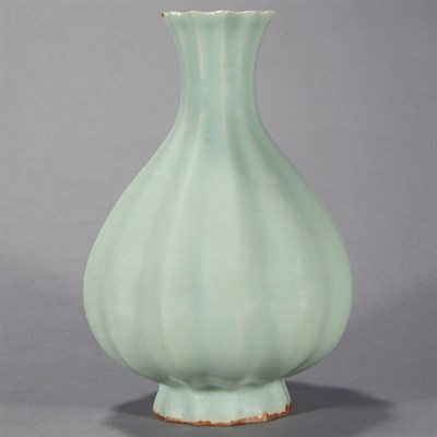 Lot 425 - Chinese Celadon Glazed Porcelain Vase 19th...
