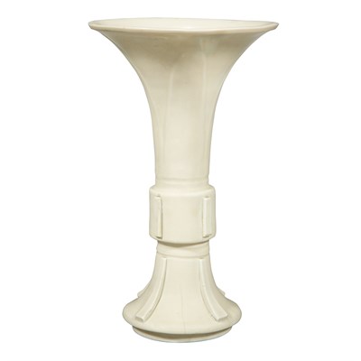 Lot 386 - Chinese Dehua Beaker Vase 18th/19th Century...