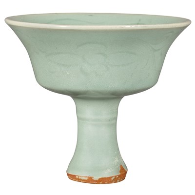 Lot 401 - Chinese Longquan Celadon Stem Cup 13th Century...