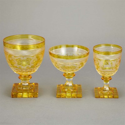 Lot 811 - Bohemian Style Amber Stained Wheel Engraved...