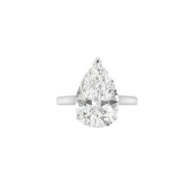 Lot 510 - Diamond Ring