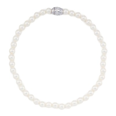 Lot 277 - Cultured Pearl Necklace with White Gold and Diamond Barrel Clasp