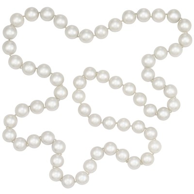 Lot 475 - Long Cultured Pearl Necklace