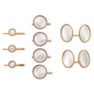 Lot 135 - Gold and Mother-of-Pearl Dress Set
