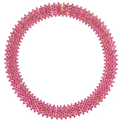 Lot 186 - Gold and Ruby Necklace