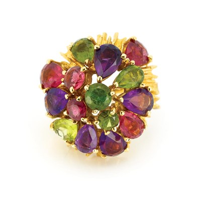 Lot 466 - Gold and Gem-Set Dome Ring