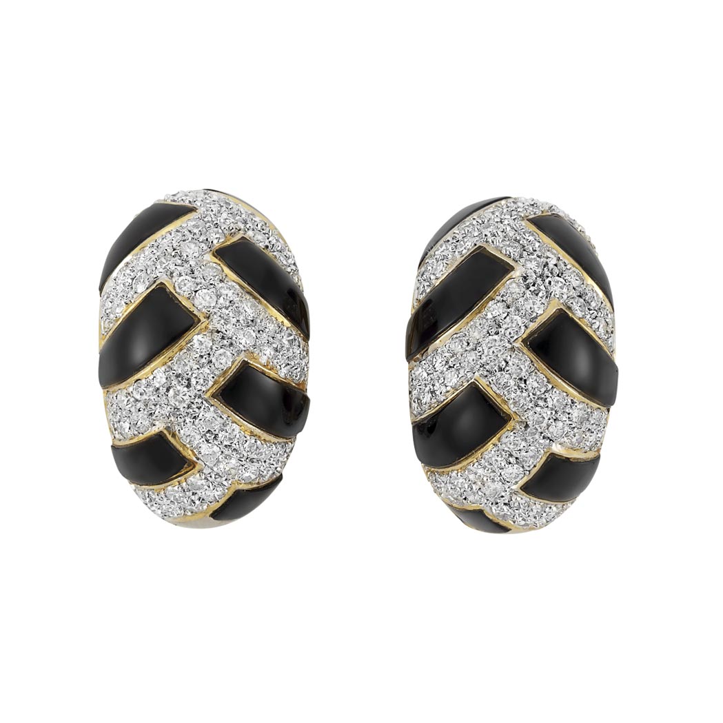 Lot 252 - Pair of Two-Color Gold, Diamond and Black Enamel Hoop Earclips