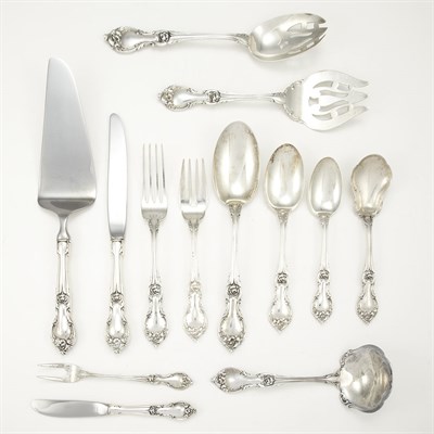 Lot 1348 - Lunt Sterling Silver Flatware Service Total...