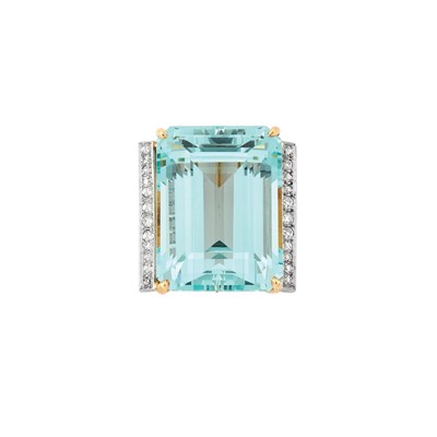 Lot 218 - Gold, Platinum, Aquamarine and Diamond Brooch