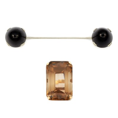 Lot 376 - Gold and Smoky Quartz Ring and Palladium and Black Onyx Jabot