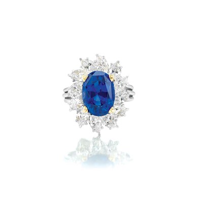 Lot 463 - White Gold, Sapphire and Diamond Ring