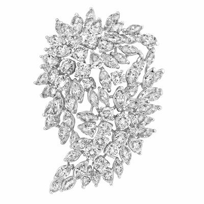 Lot 390 - Platinum and Diamond Cluster Clip-Brooch