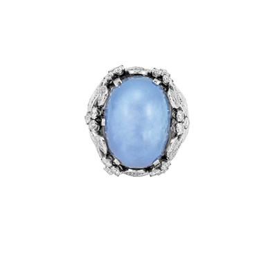 Lot 89 - Platinum, Star Sapphire and Diamond Ring