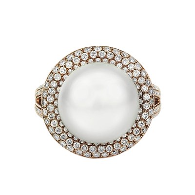 Lot 98 - Rose Gold, Cultured Pearl and Diamond Ring
