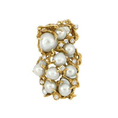 Lot 5 - Gold, Baroque Cultured Pearl and Diamond Clip-Brooch, Arthur King
