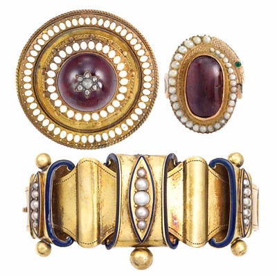Lot 58 - Group of Antique Gold, Carbuncle, Split Pearl and Enamel Jewelry