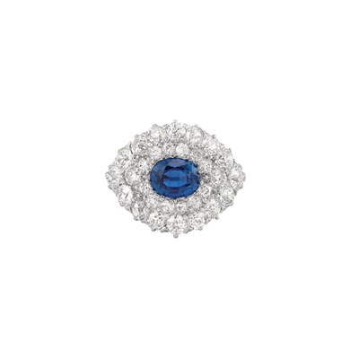 Lot 57 - Antique Platinum, Gold, Sapphire and Diamond Ring