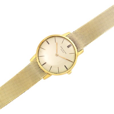 Lot 175 - Gentleman's Gold Wristwatch, Patek Philippe