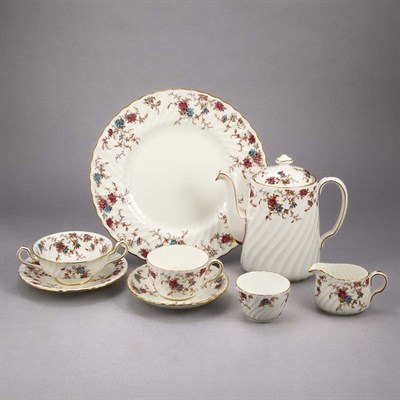 Lot 496 - Minton Floral Decorated Porcelain Dinner Service