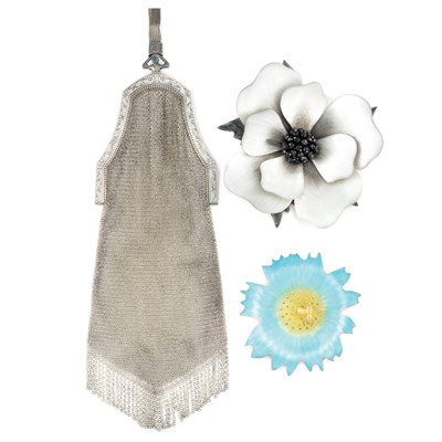 Lot 946 - Beaded Purse, Mesh Purse and Four Acrylic Flower Brooches